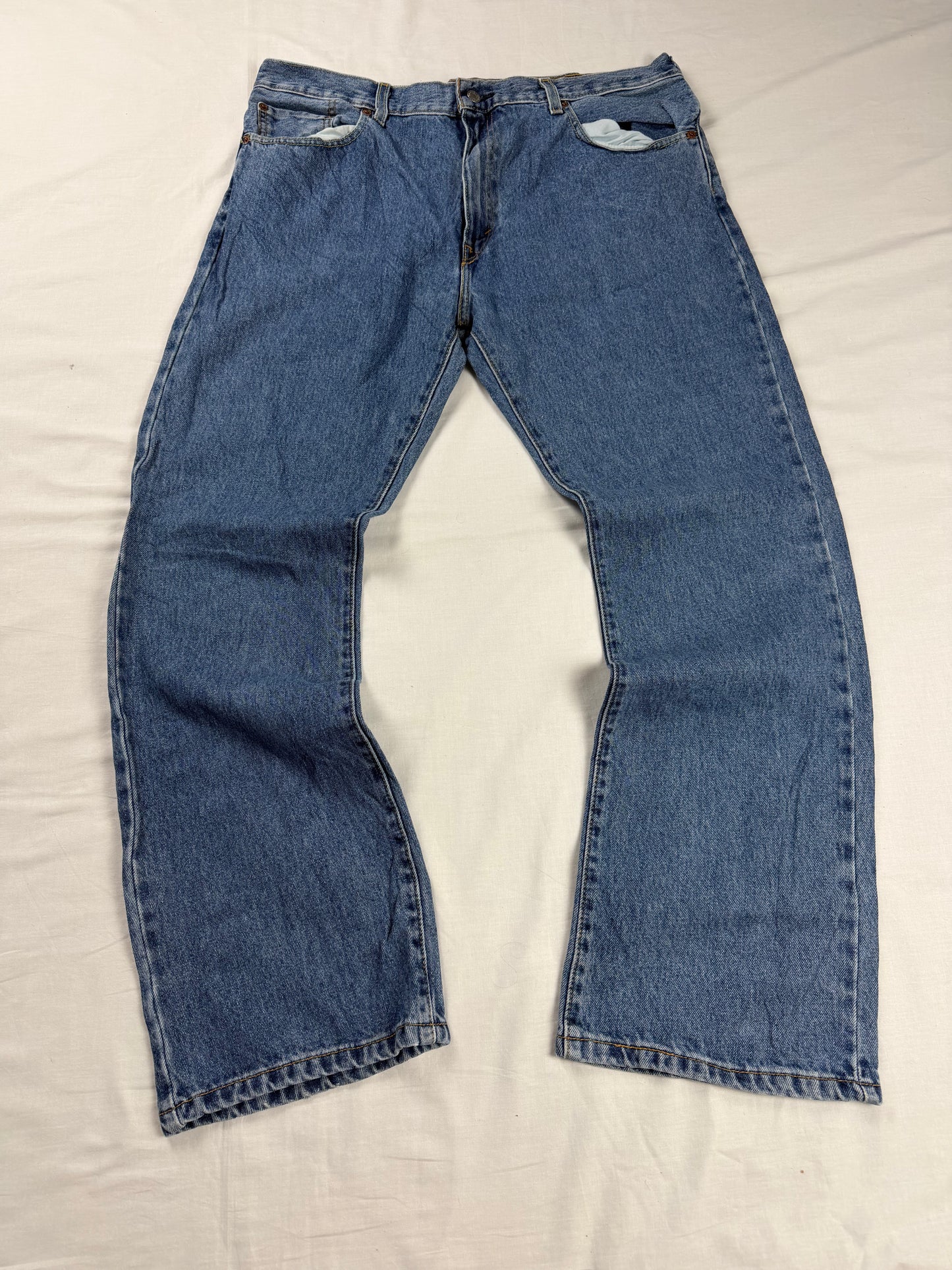 Vintage Levis Jeans | W37 L30 | XL
