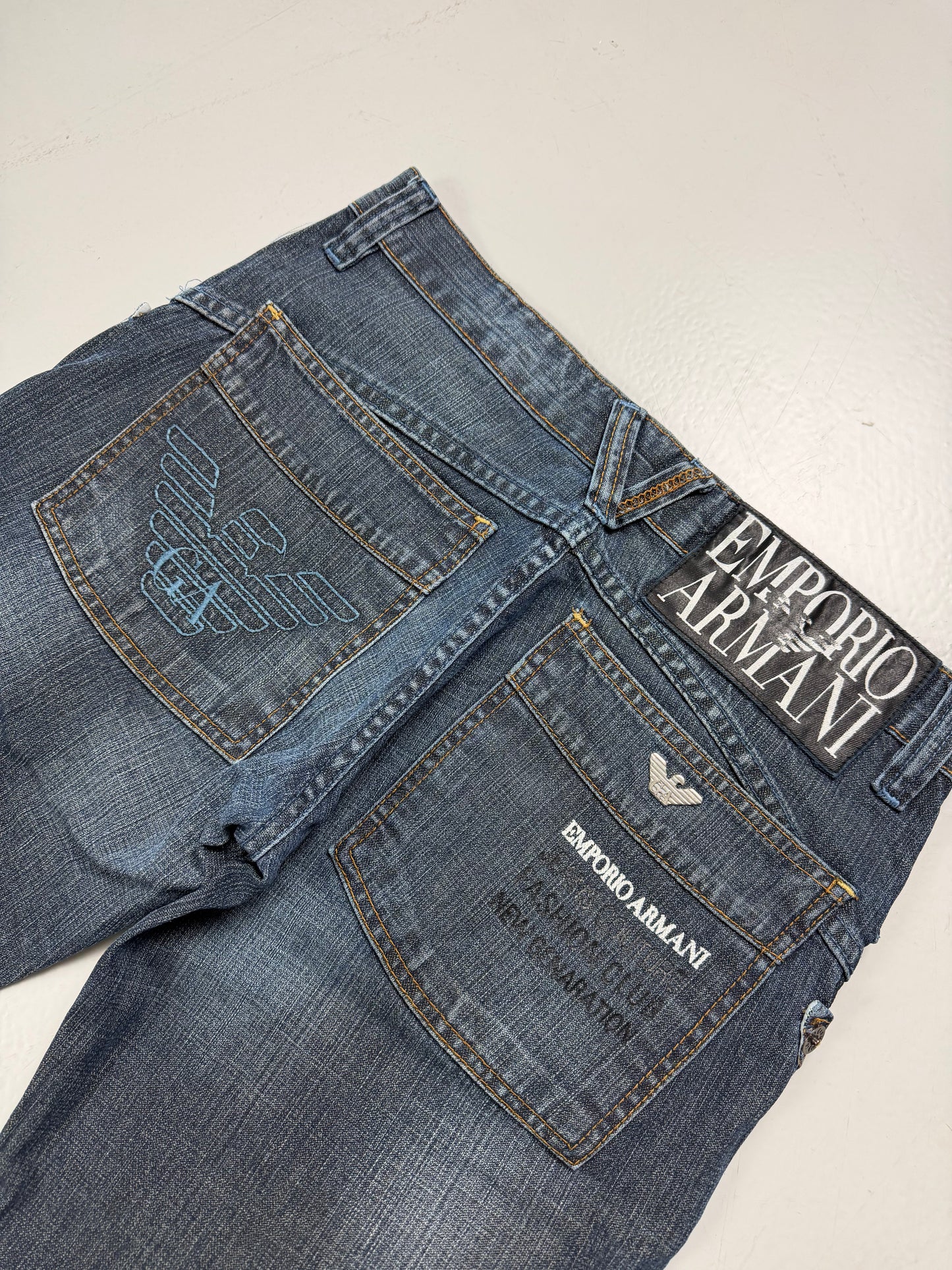 Vintage Armani Jeans | W31 L30 (M)