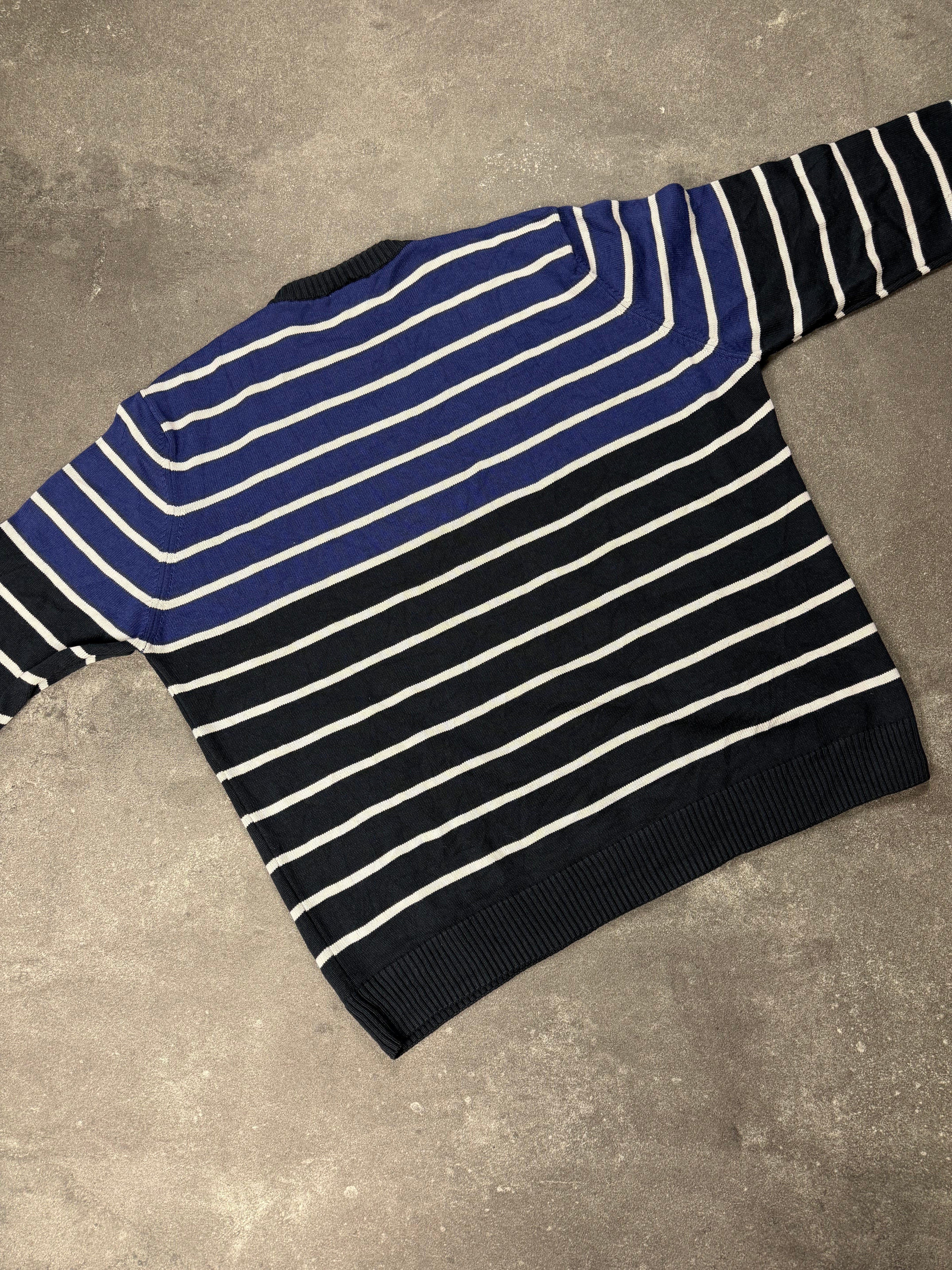 Lacoste Sweater | XL
