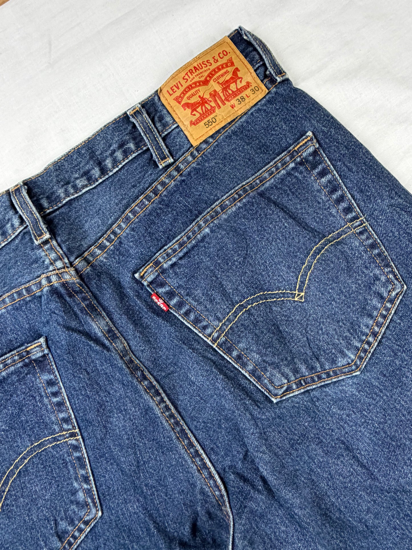 Vintage Levis Jeans | W40 L28 | XL