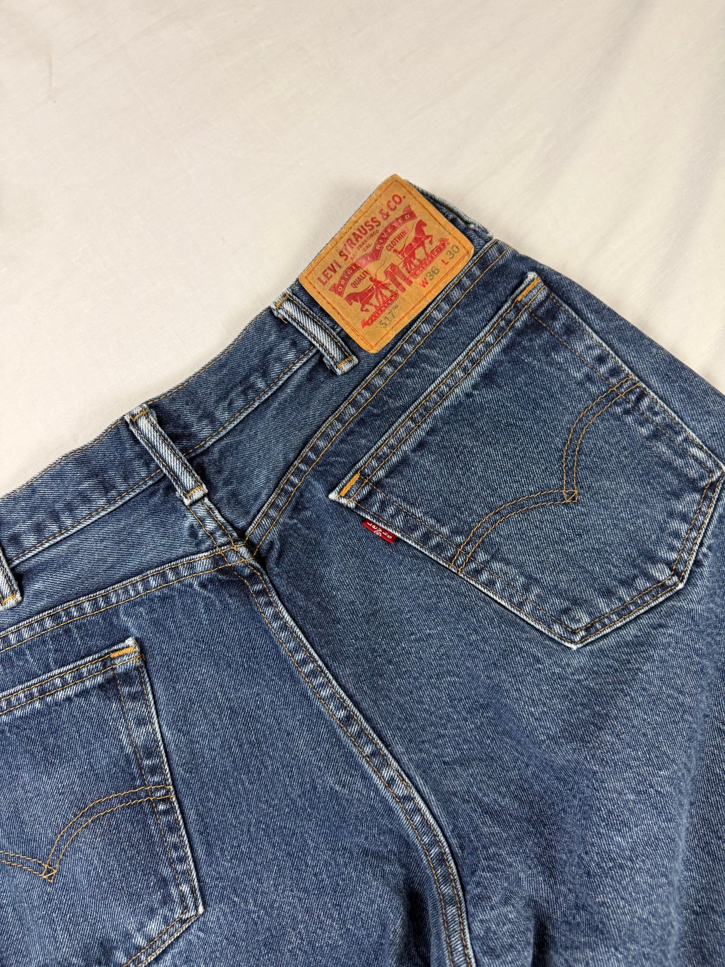 Vintage Levis Jeans | W34 L28 | M