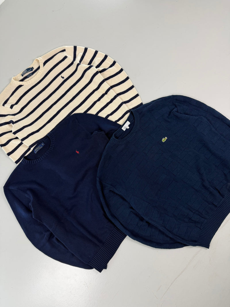 <p><strong>SWEATER</strong></p>