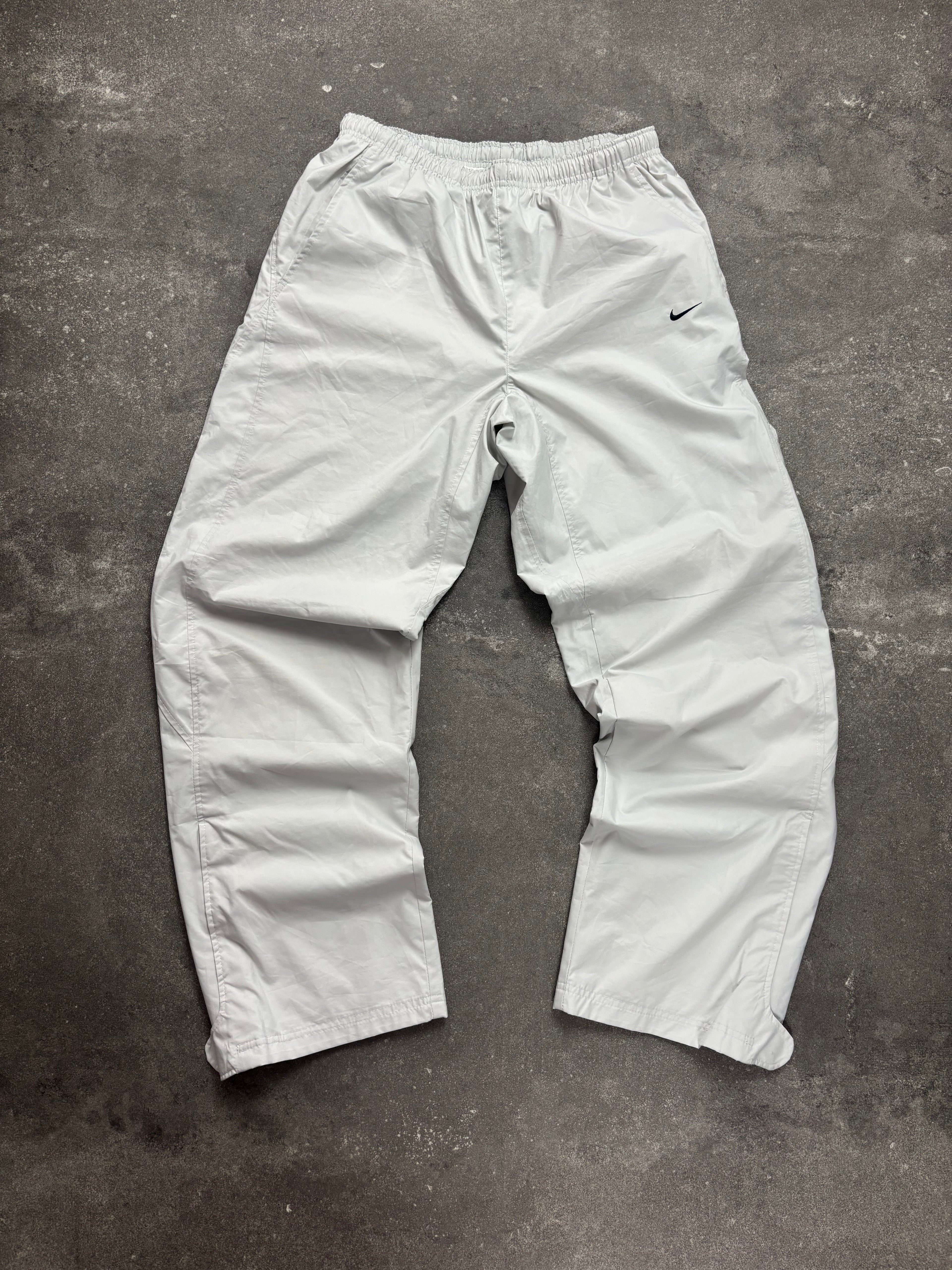 Nike Trackpants | L