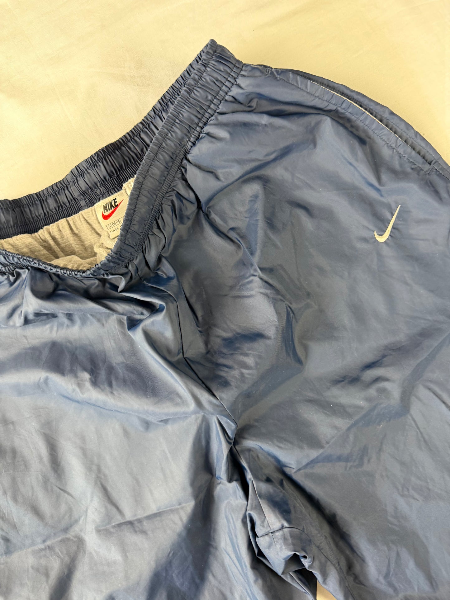 Vintage Nike Trackpants | M