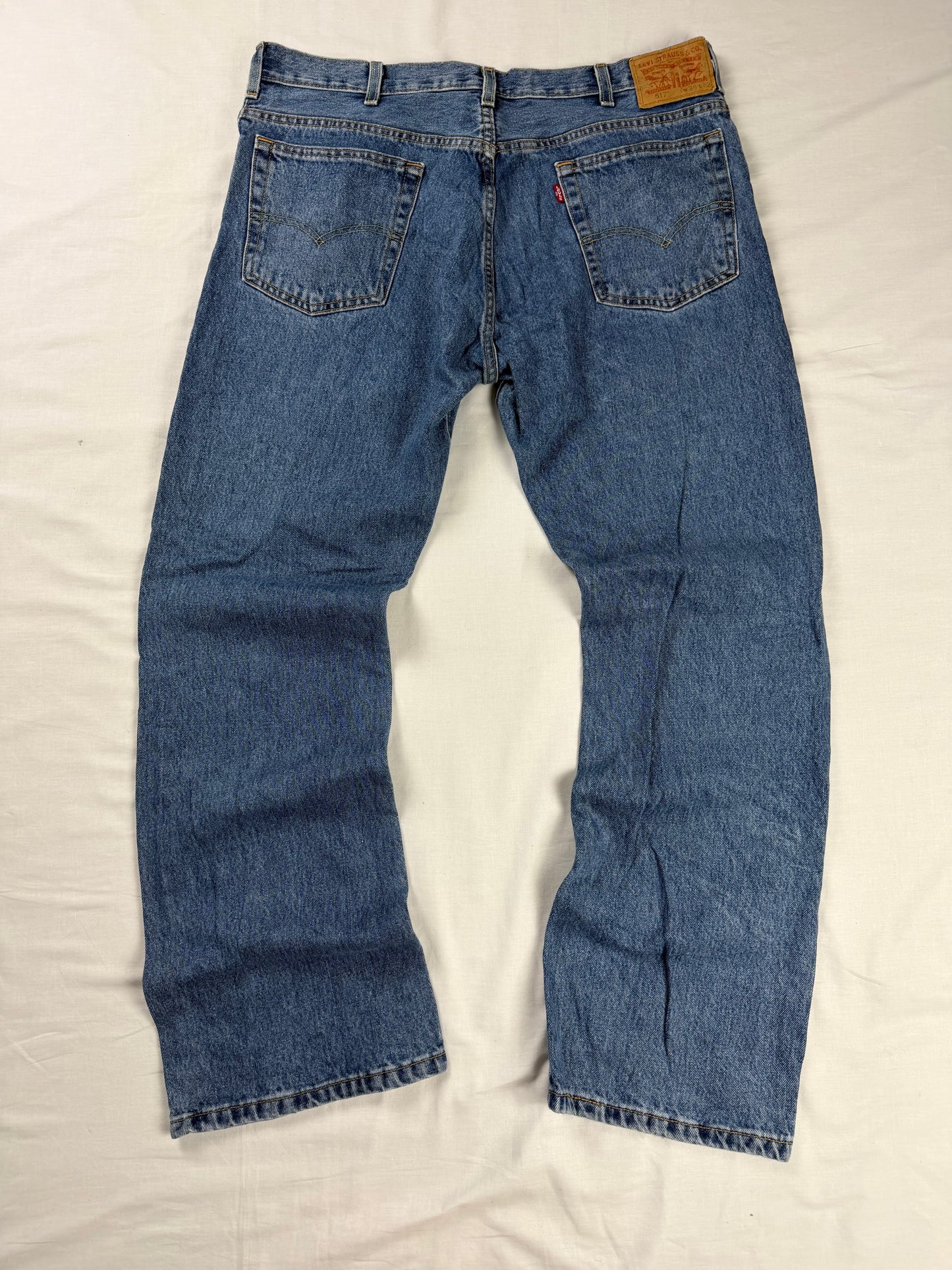 Vintage Levis Jeans | W37 L30 | XL