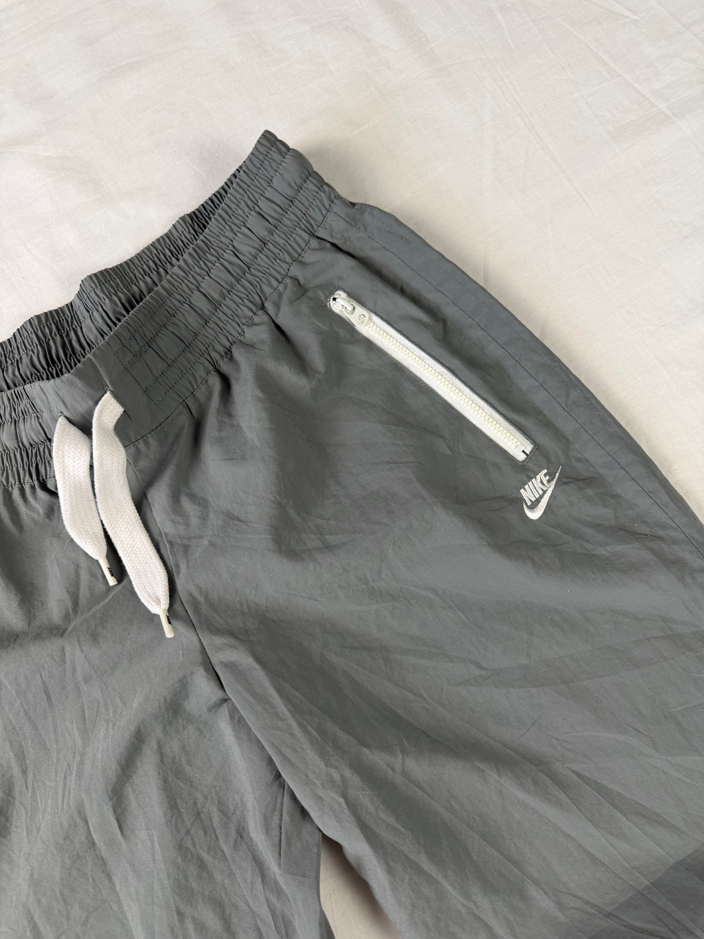 Vintage Nike Trackpants | M