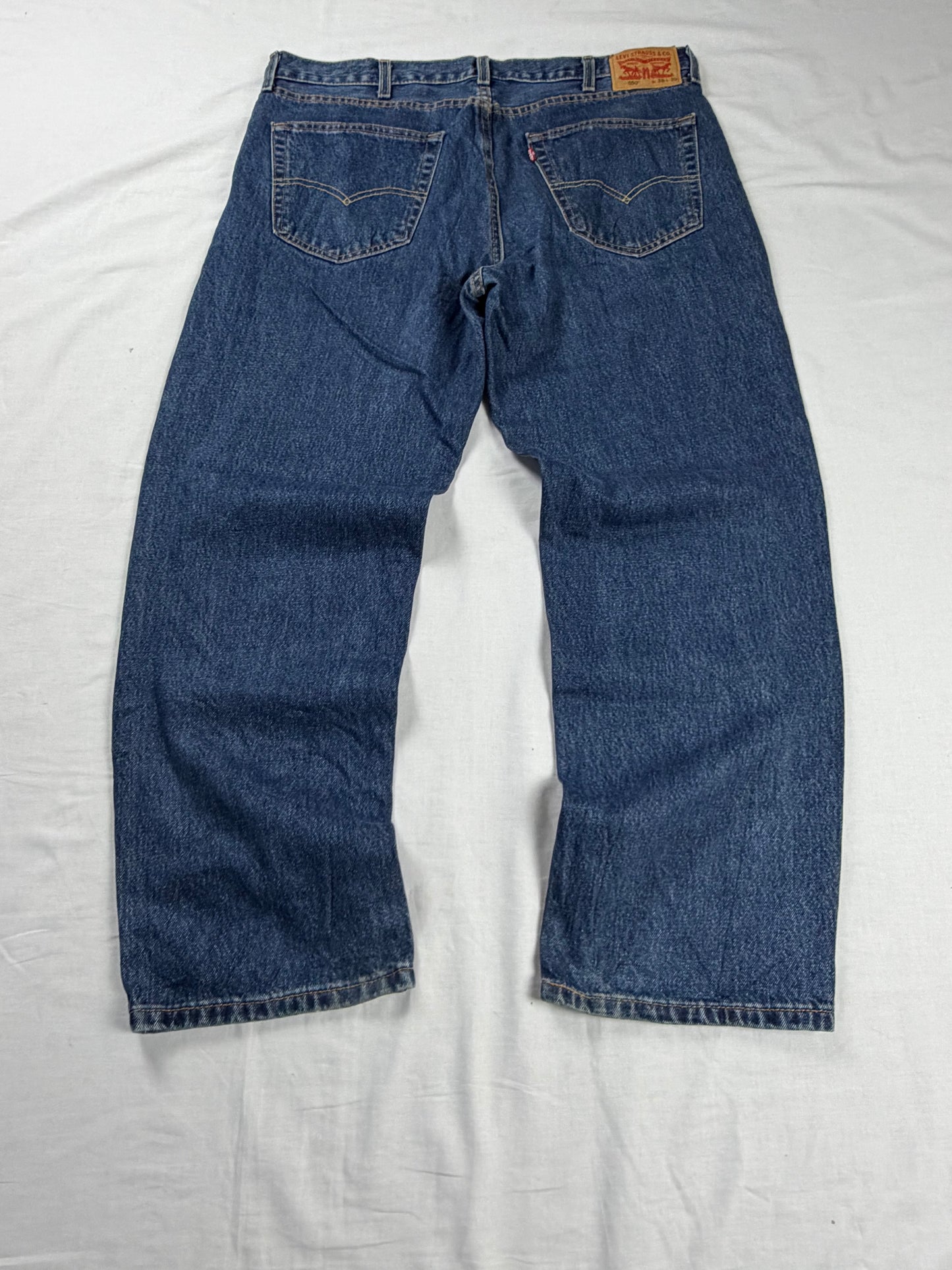 Vintage Levis Jeans | W40 L28 | XL