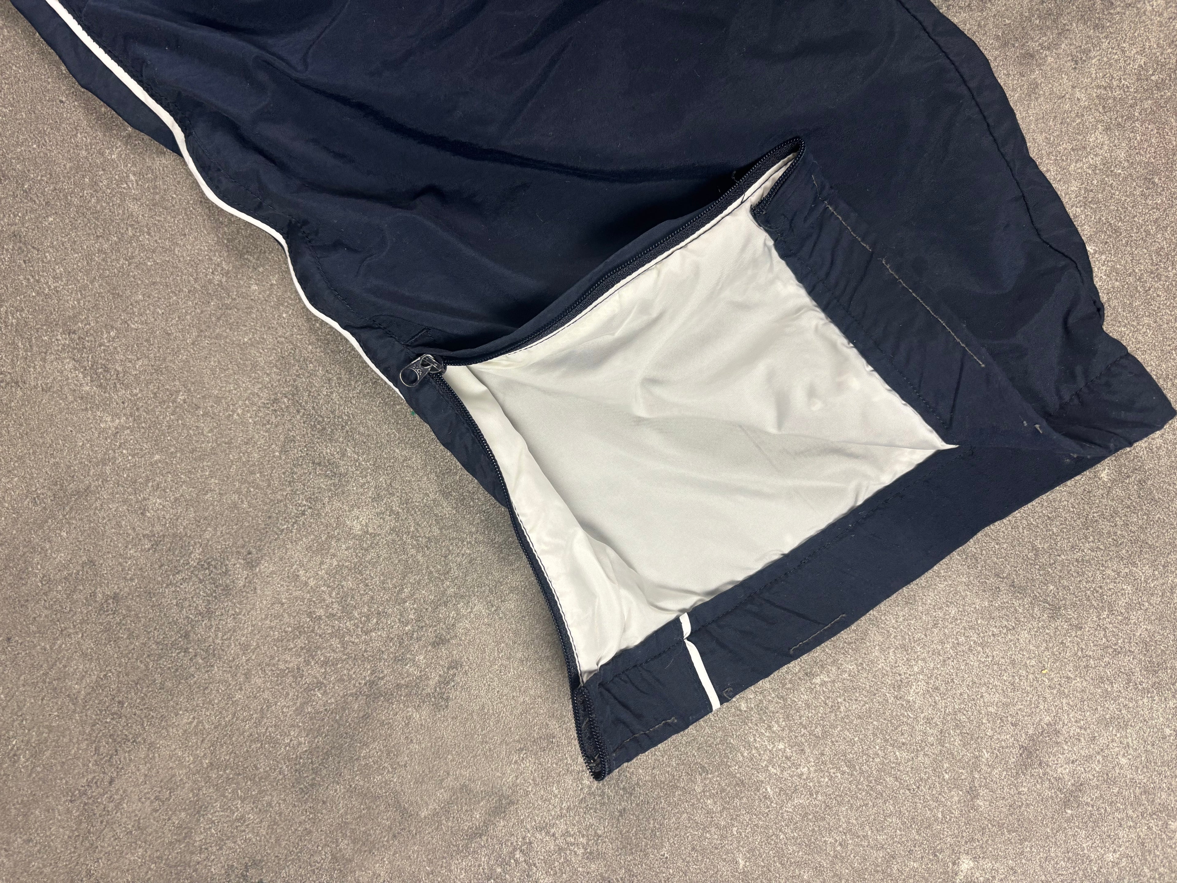 Nike Trackpants | L